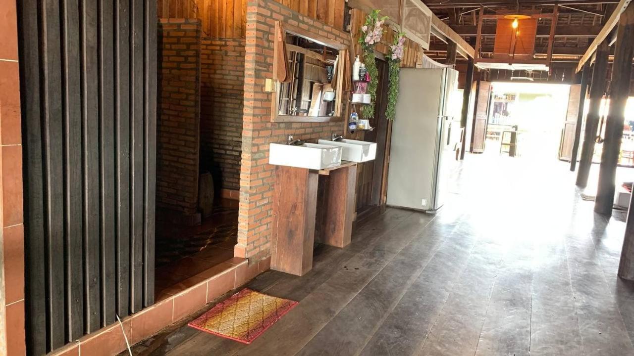 St 63 Home Stay & Tour Kampong Khleang Exterior foto